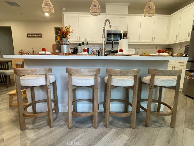 24269 Sonieta Court, Corona, CA 92883