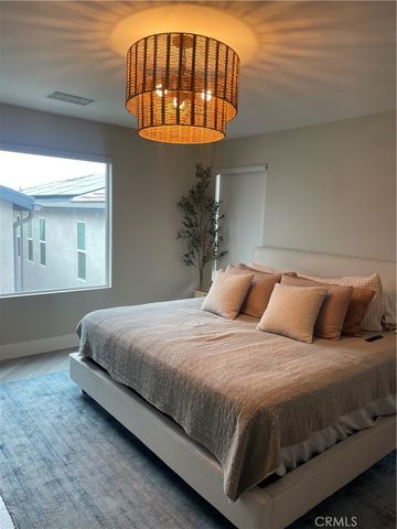 24269 Sonieta Court, Corona, CA 92883