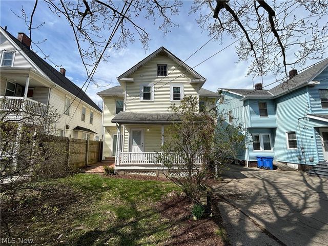 1305 W 106th Street, Cleveland, OH 44102