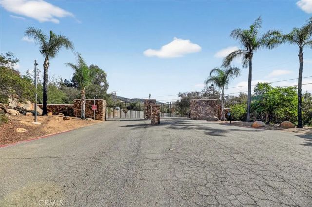 38833 Magee, Pala, CA 92059