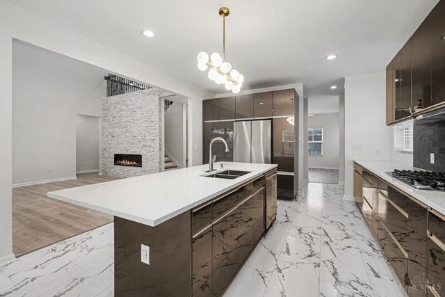 1324 Northwoods Drive, Hillsboro, OH 45133