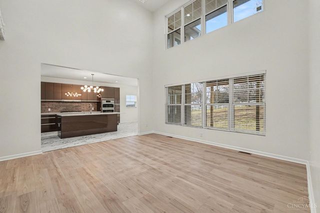 1324 Northwoods Drive, Hillsboro, OH 45133