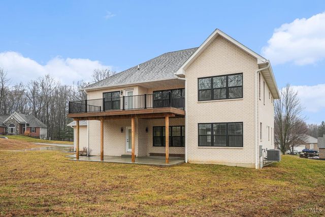 1324 Northwoods Drive, Hillsboro, OH 45133