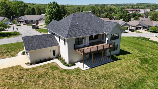 1324 Northwoods Drive, Hillsboro, OH 45133