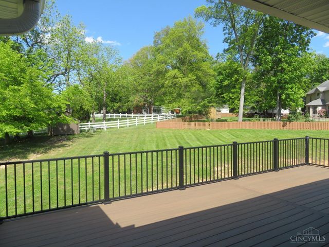 1324 Northwoods Drive, Hillsboro, OH 45133