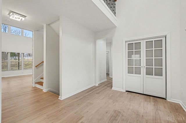 1324 Northwoods Drive, Hillsboro, OH 45133