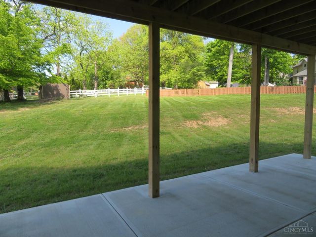 1324 Northwoods Drive, Hillsboro, OH 45133