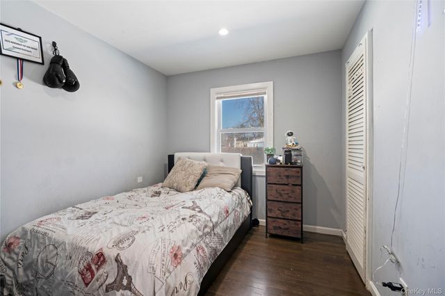 109 New York Avenue, Bay Shore, NY 11706