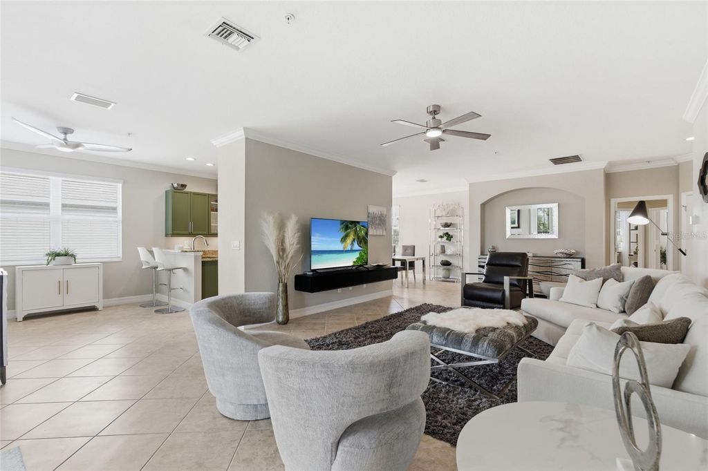 Image 11 of property listing at 14009 BLACK BEAUTY DRIVE 222, Punta Gorda, FL 33955