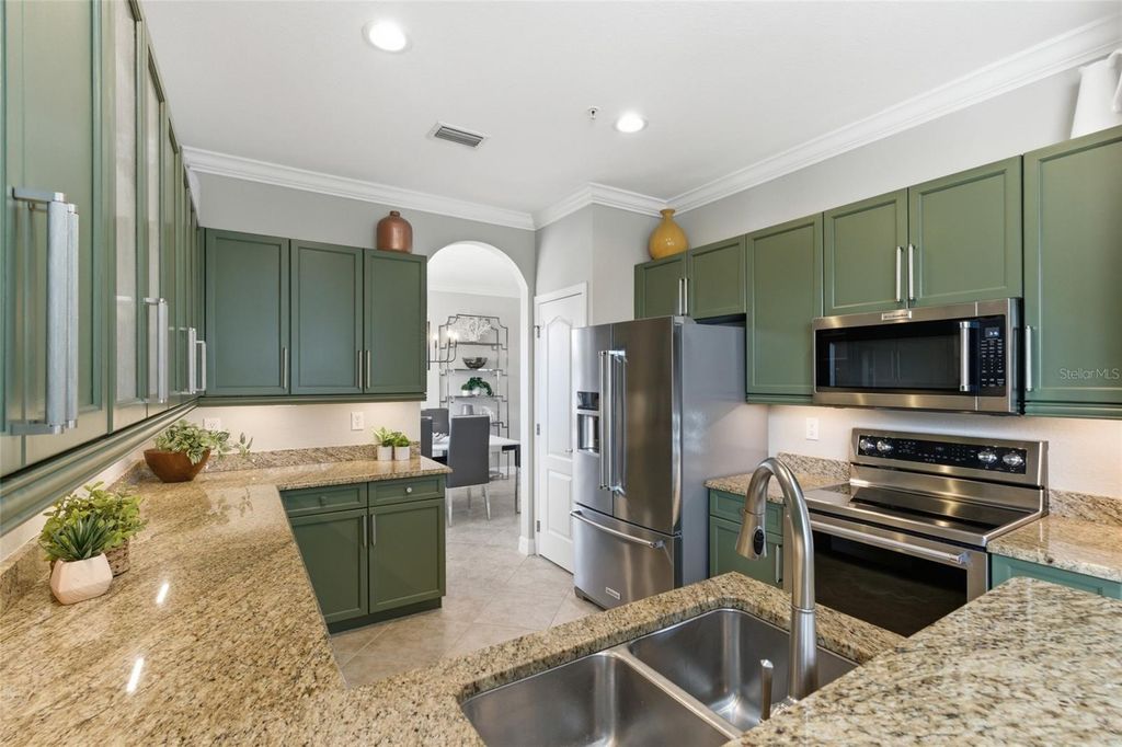 Image 21 of property listing at 14009 BLACK BEAUTY DRIVE 222, Punta Gorda, FL 33955