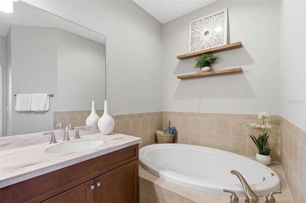 Image 30 of property listing at 14009 BLACK BEAUTY DRIVE 222, Punta Gorda, FL 33955