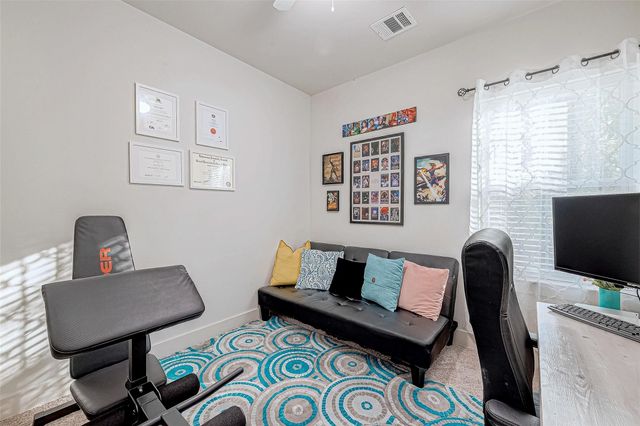 6021 Cypress Street, Houston, TX 77074