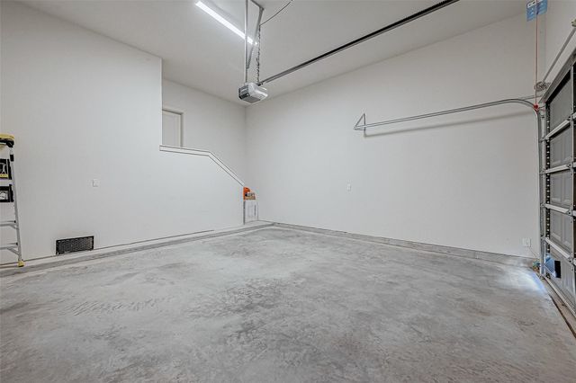 6021 Cypress Street, Houston, TX 77074