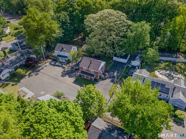 180 Dupont Place, Bridgeport, CT 06611