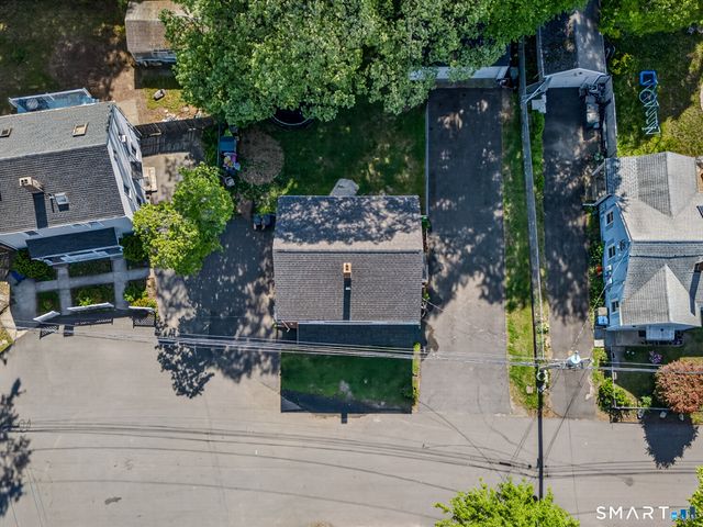 180 Dupont Place, Bridgeport, CT 06611