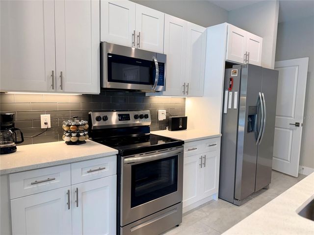 4667 BRASHER AVENUE, North Port, FL 34287