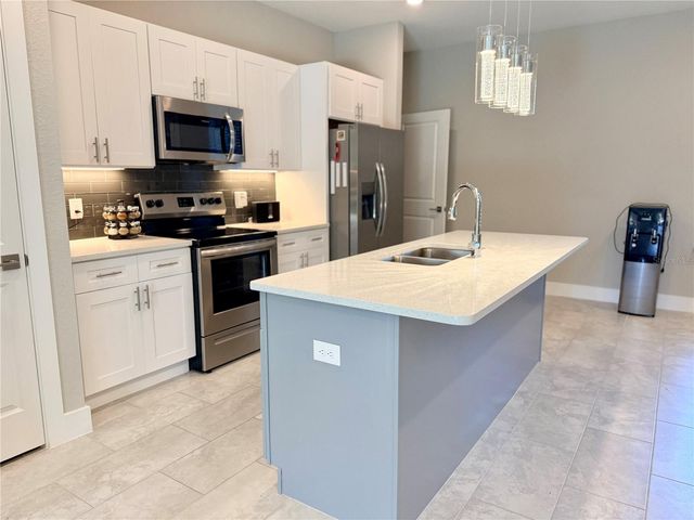 4667 BRASHER AVENUE, North Port, FL 34287