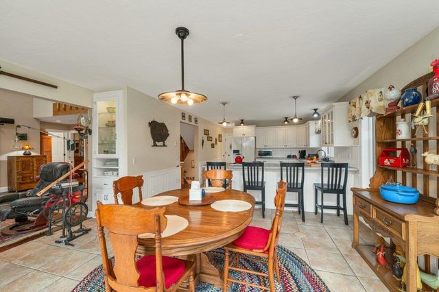 86 Corliss Hill Road, Meredith, NH 03253
