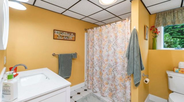 86 Corliss Hill Road, Meredith, NH 03253