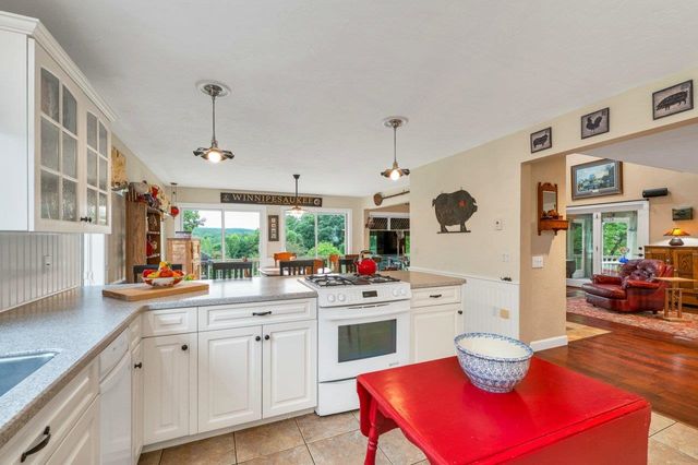 86 Corliss Hill Road, Meredith, NH 03253