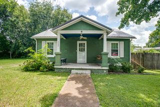 202 N Cherry St, Mount Pleasant, TN 38474