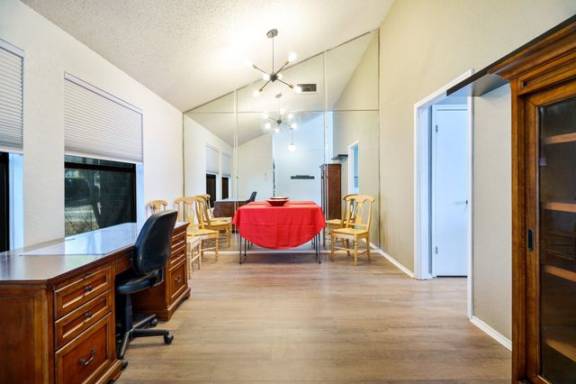 802 Blessing Creek Drive, Euless, TX 76039