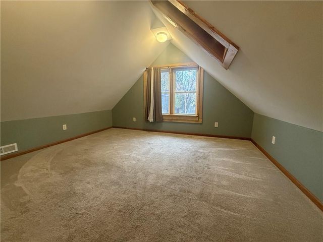 920 W 42nd Street, Kansas City, MO 64111