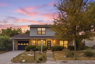 6904 Langston DR, Austin, TX 78723