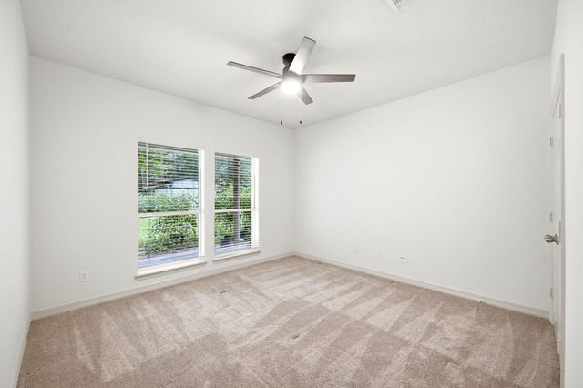 5925 Ranch Lake Drive, Magnolia, TX 77354