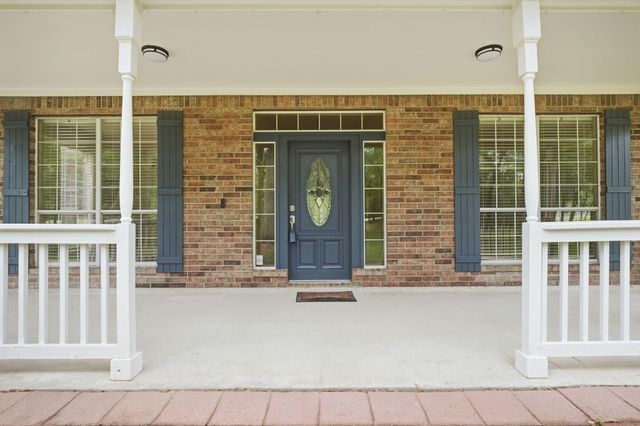 5925 Ranch Lake Drive, Magnolia, TX 77354