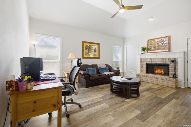 9710 Mid Circle, San Antonio, TX 78230