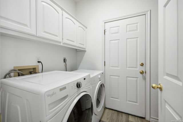 9710 Mid Circle, San Antonio, TX 78230