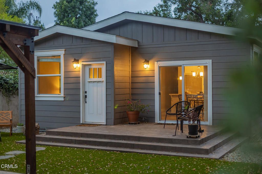 Image 5 of property listing at 125 N Alvarado Street, Ojai, CA 93023