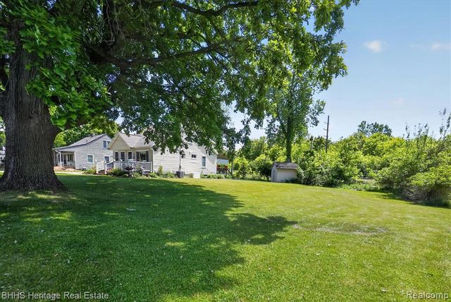 242 Monroe Street, Webberville, MI 48892