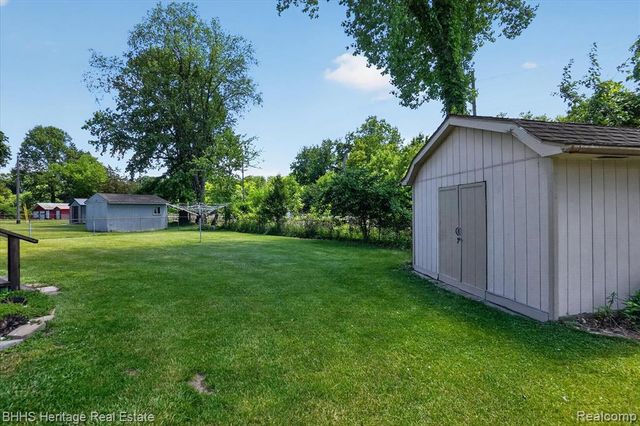 242 Monroe Street, Webberville, MI 48892
