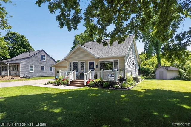 242 Monroe Street, Webberville, MI 48892