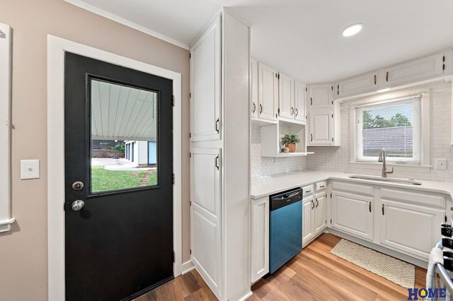 225 S 46th Street, Lincoln, NE 68510
