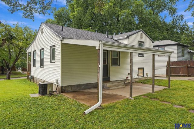 225 S 46th Street, Lincoln, NE 68510