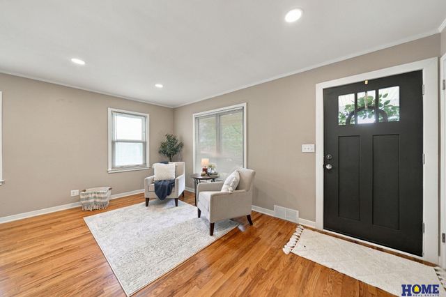 225 S 46th Street, Lincoln, NE 68510