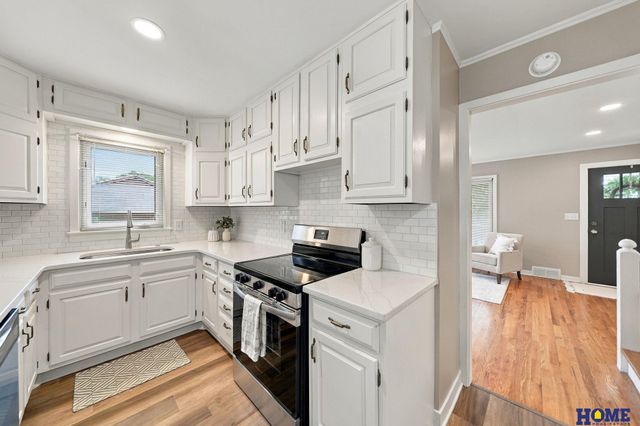 225 S 46th Street, Lincoln, NE 68510