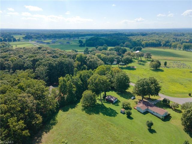 1566 Mocksville Highway, Cleveland, NC 27013