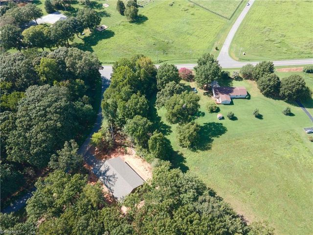 1566 Mocksville Highway, Cleveland, NC 27013