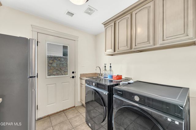 5536 Ventana Del Sol Drive, El Paso, TX 79912