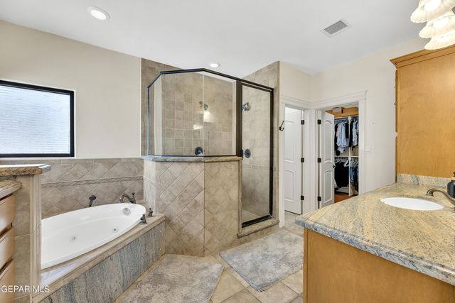 5536 Ventana Del Sol Drive, El Paso, TX 79912