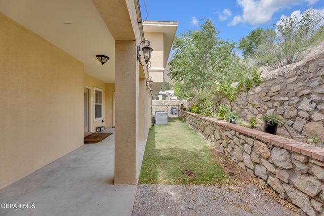 5536 Ventana Del Sol Drive, El Paso, TX 79912