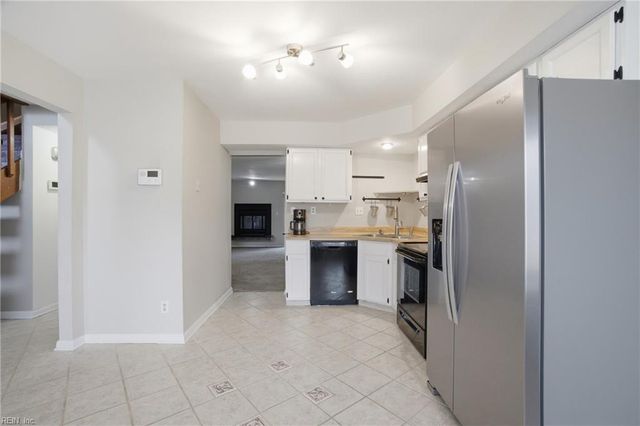 710 Waters DR, Virginia Beach, VA 23462