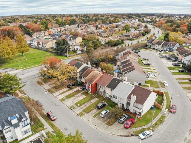 710 Waters DR, Virginia Beach, VA 23462