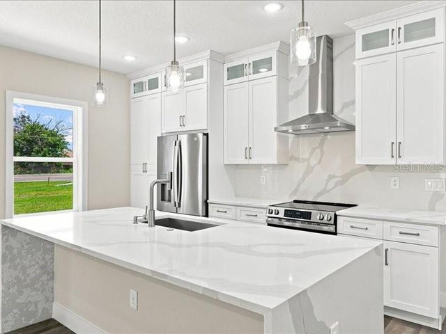 2011 RECKER HIGHWAY, Winter Haven, FL 33880