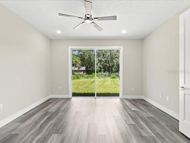 2011 RECKER HIGHWAY, Winter Haven, FL 33880