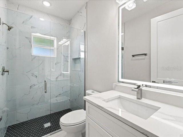 2011 RECKER HIGHWAY, Winter Haven, FL 33880